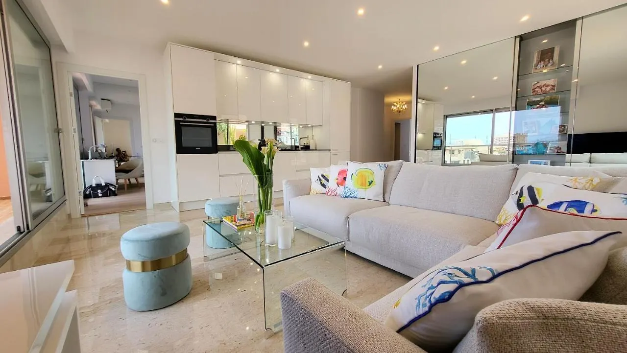 Penthouse Majestic, Mc, Bnbrickeys Mónaco
